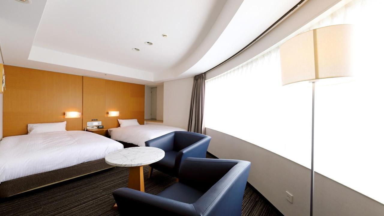 Smile Hotel Osaka Yotsubashi Kültér fotó